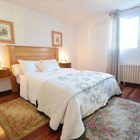 Casa Con Jardin En Vilanova De Arousa ポンテベドラ エクステリア 写真
