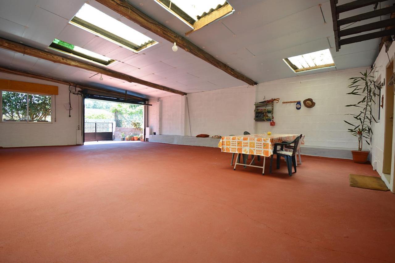 Casa Con Jardin En Vilanova De Arousa ポンテベドラ エクステリア 写真
