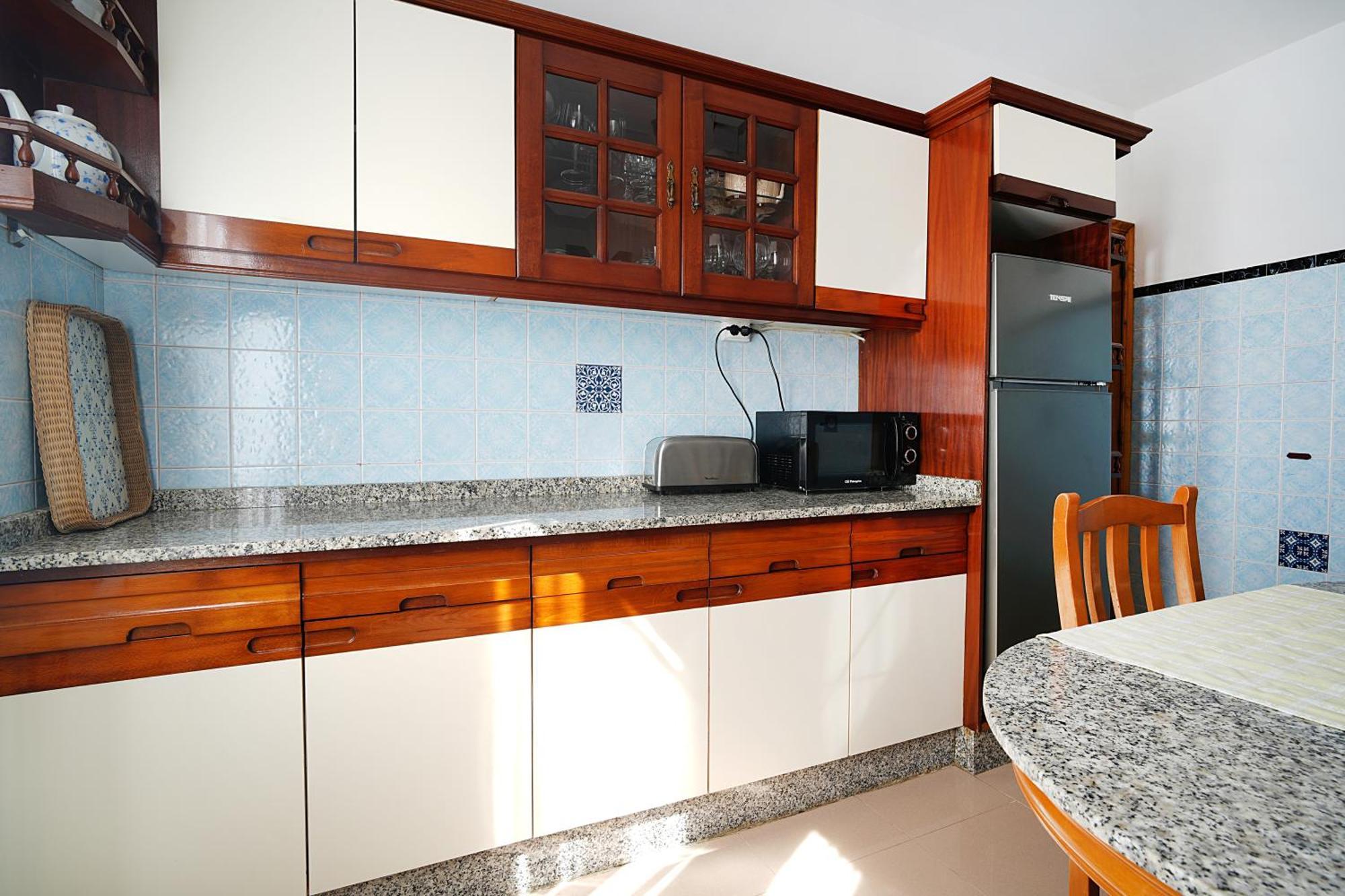 Casa Con Jardin En Vilanova De Arousa ポンテベドラ エクステリア 写真